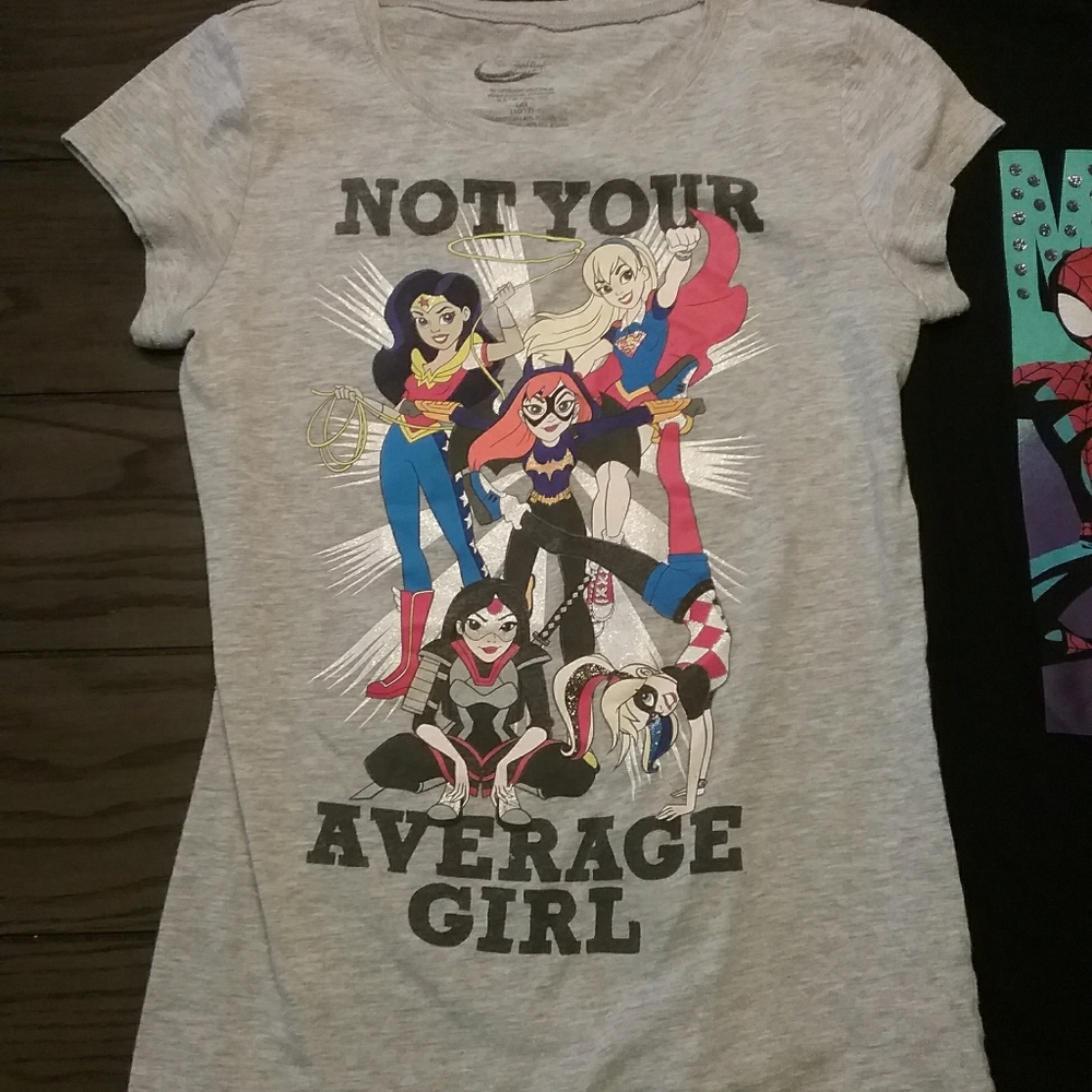 2 Girls Super Hero t-shirts - Picture 3 of 3